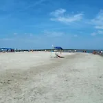 Comfortable בית נופש Albarella Island