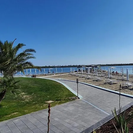 Comfortable בית נופש Albarella Island